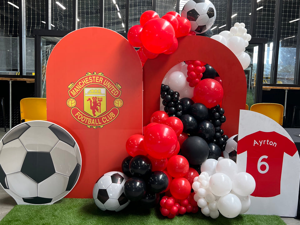 Manchester_United_Balloon_display.jpg